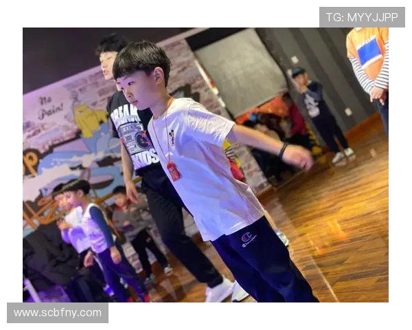 上海街舞队荣登实力排行榜首位引领街舞潮流新风尚